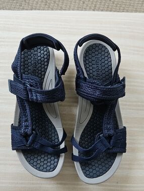 Baretraps Navy Adjustable Sports Sandals
